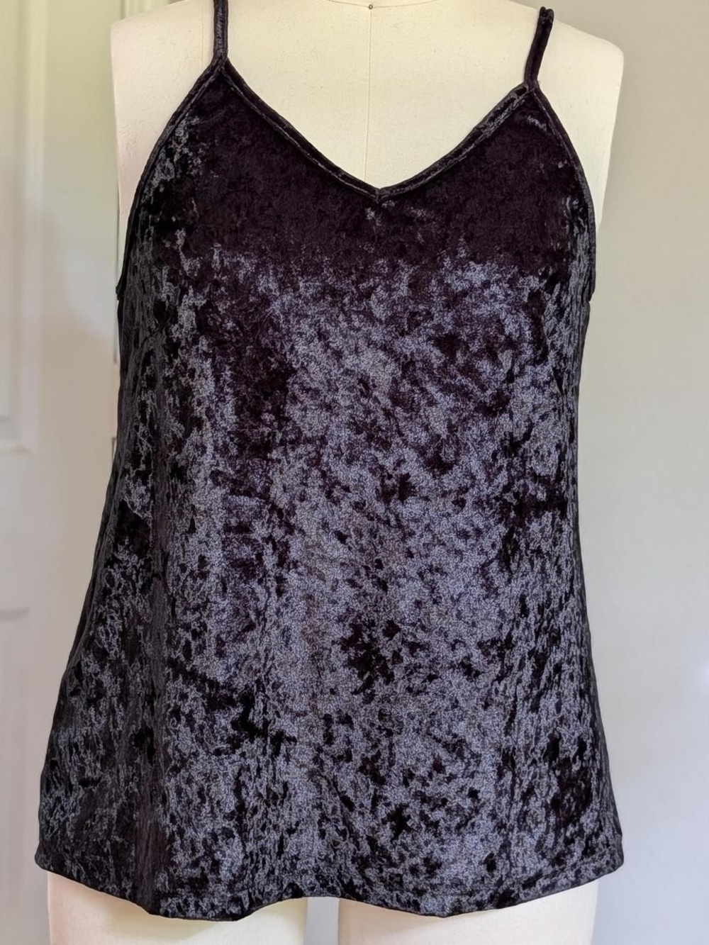 Crushed Velvet V-Neck Cami Tank - Black
